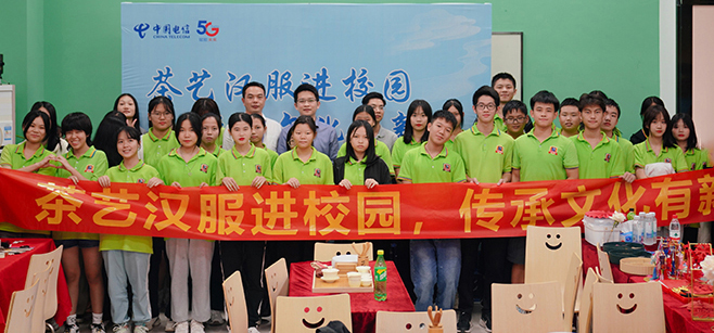 ���A��(li��n)�W(w��ng)�Ƽ��WУУ�@�Ļ�