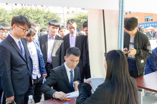 �۽�|���A��(li��n)�W(w��ng)�Ƽ������������ܣ����M(j��n)�����I(y��)�l(f��)չ