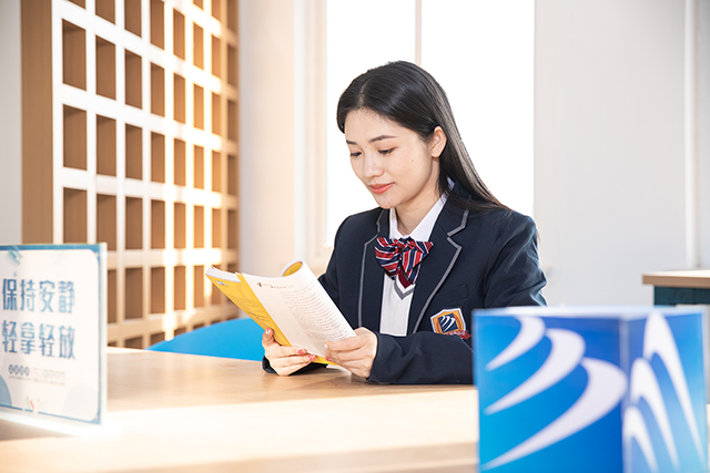 ��2025�����П��T���I(y��)��AI ���ȫ�ܑ�(y��ng)�ã��_������r(sh��)��