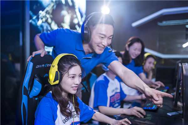 �����I���A��X�W(xu��)У