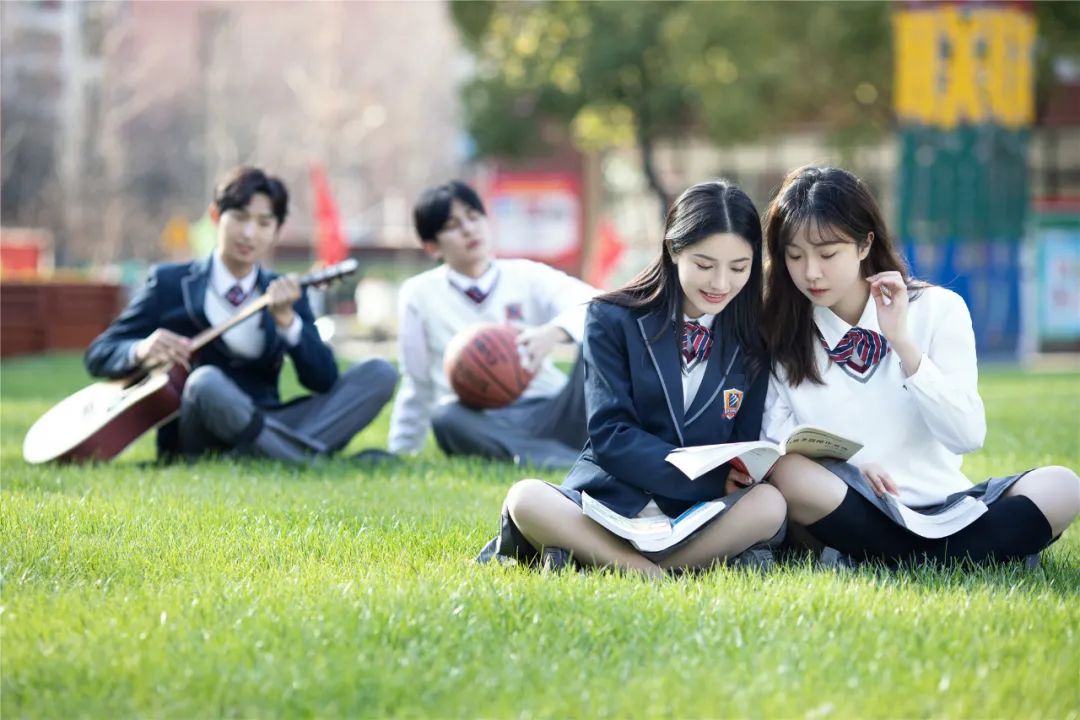 �п���Ӌ�r���V�����A 2025 ���＾�A(y��)�ư����T���}ȫ����