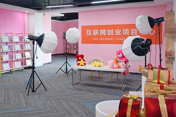 �������W(xu��)��̣��V�����A�ɾͷǷ����·