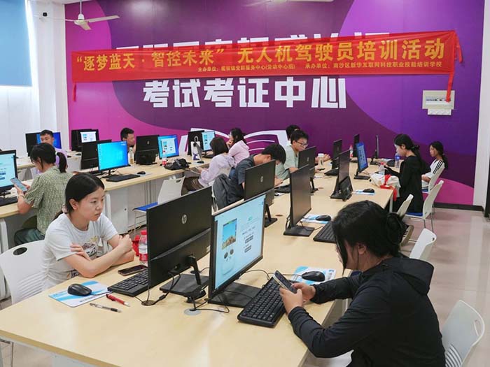 �V�����A������(m��ng)�{(l��n)��  �ǿ�δ��(l��i)�� �o(w��)�˙C(j��)��Ӗ(x��n)�A�M��Ļ��